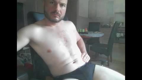 SirKrapek online show from April 2026 03:47:02 PM