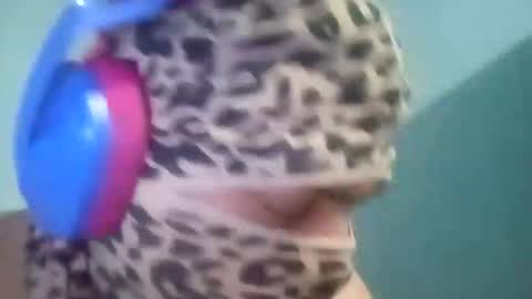 sissycrossdrese online show from March 2025 01:01:01 PM