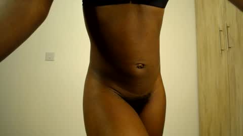 sizzly_ass online show from June 2026 01:10:01 AM