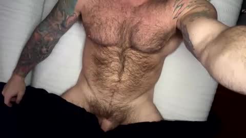 Snapshot of skimaskedbeef chatting on February 2025 01:27:01 PM BEEF online show from February 2025 01:27:01 PM