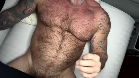 Snapshot of skimaskedbeef chatting on February 2025 06:12:01 PM BEEF online show from February 2025 06:12:01 PM