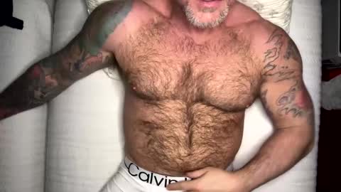 Snapshot of skimaskedbeef chatting on February 2025 07:05:02 PM BEEF online show from February 2025 07:05:02 PM