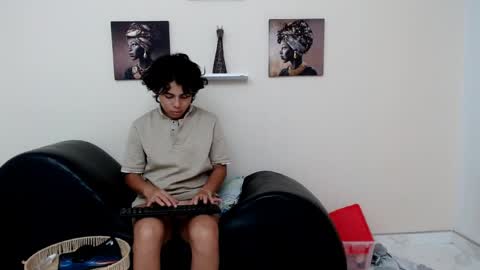 skinny online show from April 2026 02:01:01 AM