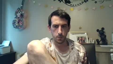 Snapshot of skinnybigcock2 chatting on June 2026 04:50:02 PM SkinnyBigCock2 online show from June 2026 04:50:02 PM