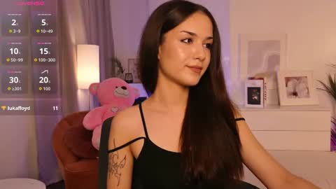 Ellie online show from June 2026 09:12:01 PM