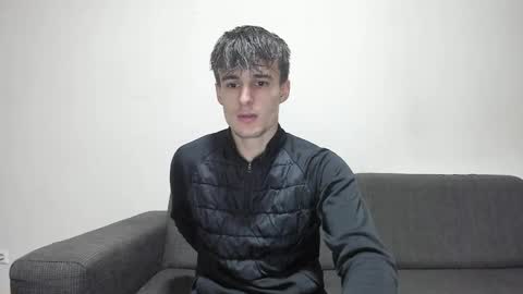 Snapshot of skinnyguywithbigd chatting on January 2025 11:49:02 PM skinnyguywithbigd online show from January 2025 11:49:02 PM