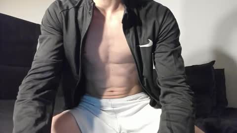 Snapshot of skinnyguywithbigd chatting on February 2026 01:10:02 AM skinnyguywithbigd online show from February 2026 01:10:02 AM