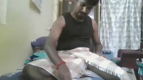 Snapshot of sklavepappu143 chatting on May 2026 08:32:02 AM Indianslut1431 online show from May 2026 08:32:02 AM