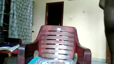 Snapshot of sklavepappu143 chatting on June 2026 06:15:01 AM Indianslut1431 online show from June 2026 06:15:01 AM