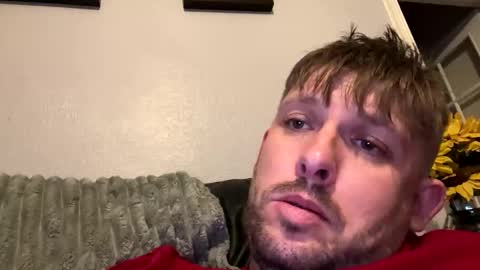 skuzzy25 online show from October 2025 02:24:01 AM