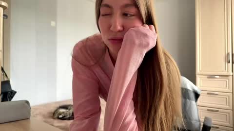 Aurora online show from March 2026 07:12:02 AM