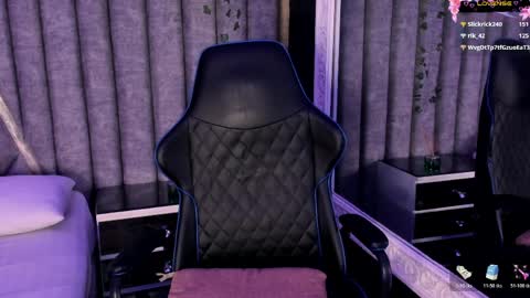 skylerbloom online show from April 2026 01:41:01 PM