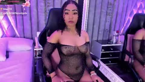 Snapshot of skylerbloom chatting on June 2026 09:15:02 PM skylerbloom online show from June 2026 09:15:02 PM
