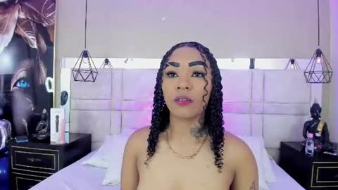 Snapshot of skylerbloom chatting on July 2026 08:16:01 PM skylerbloom online show from July 2026 08:16:01 PM