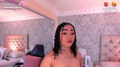 Snapshot of skylerbloom chatting on July 2026 09:07:02 PM skylerbloom online show from July 2026 09:07:02 PM