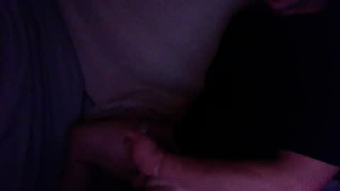 Snapshot of skylsawz chatting on April 2026 07:26:02 AM SLingSkylz online show from April 2026 07:26:02 AM