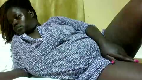 Snapshot of skyra1 chatting on January 2025 06:43:01 PM skyra1 online show from January 2025 06:43:01 PM