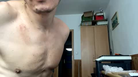 slabyhrac online show from April 2026 10:06:01 AM