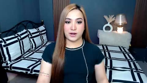 Queen Cyrine online show from July 2026 03:23:02 AM