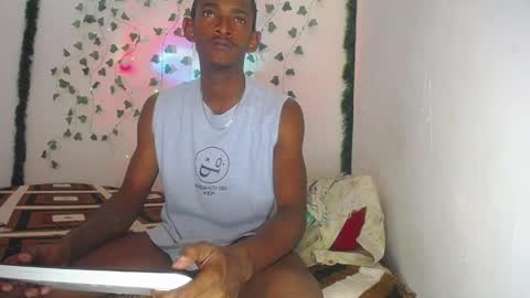 sleyandluna1 online show from May 2026 02:40:01 AM