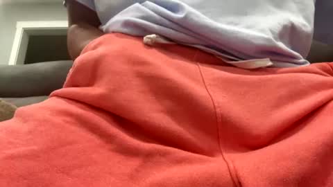 slick2285 online show from June 2026 11:58:01 AM