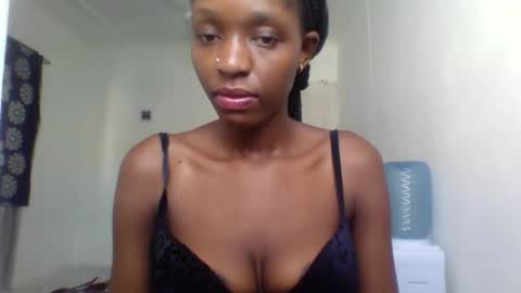 slimandthick1 online show from April 2026 07:47:02 AM