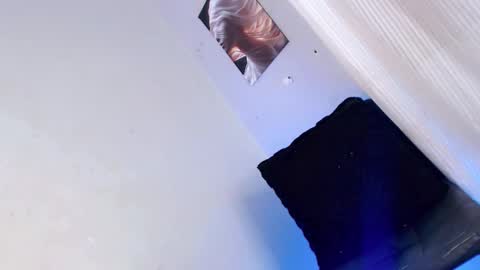 slutnextdoor28 online show from March 2026 01:44:02 PM