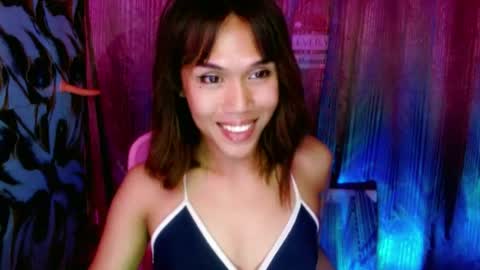 Snapshot of slutqueen_raz chatting on June 2026 07:38:02 PM Raz online show from June 2026 07:38:02 PM