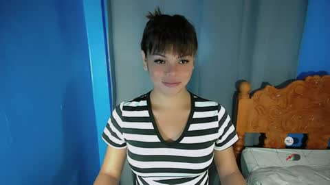 Snapshot of sluts_cum chatting on July 2026 11:48:01 PM louie and diana online show from July 2026 11:48:01 PM