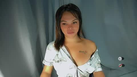 Snapshot of sluts_cum chatting on July 2026 03:54:02 PM louie and diana online show from July 2026 03:54:02 PM