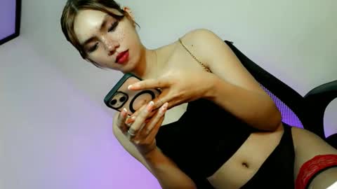 Snapshot of slutty_rose69 chatting on April 2026 10:35:02 AM slutty_rose69 online show from April 2026 10:35:02 AM