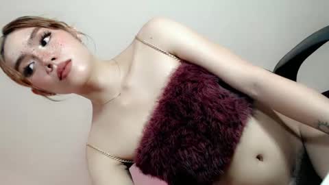 Snapshot of slutty_rose69 chatting on May 2026 08:47:01 PM slutty_rose69 online show from May 2026 08:47:01 PM