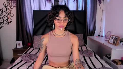 slutty_venus7 online show from August 2026 03:21:02 PM