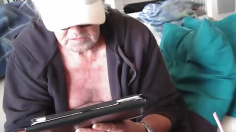 Snapshot of smallpenisbigtongue chatting on February 2026 03:32:02 PM Daddy online show from February 2026 03:32:02 PM