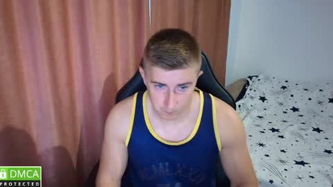 smanking22 online show from April 2026 08:18:01 AM