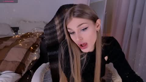 Manuna online show from January 2025 09:51:01 PM