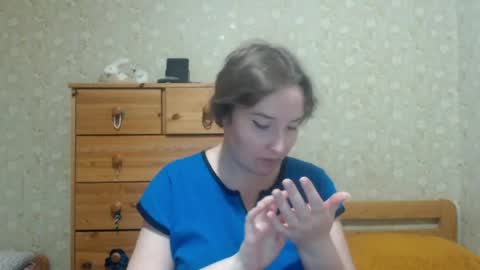 smart_rose online show from April 2026 06:24:02 PM