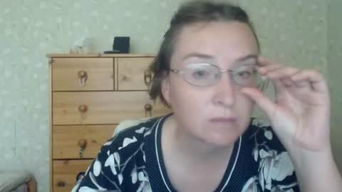 smart_rose online show from June 2026 02:18:02 PM