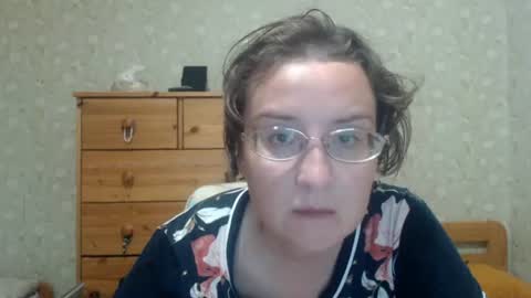 smart_rose online show from June 2026 04:43:01 PM