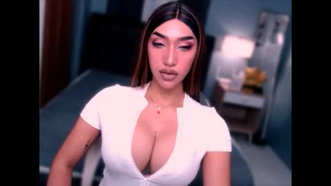 smasherqueen online show from April 2026 05:38:01 AM