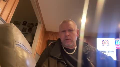 Snapshot of smblondo chatting on April 2026 08:36:02 AM smblondo online show from April 2026 08:36:02 AM