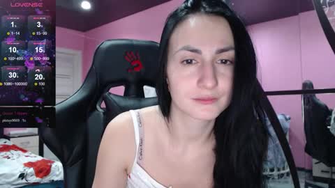 smile_cute_fox online show from November 2025 01:10:01 PM