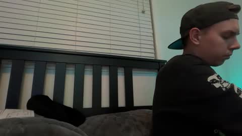 Snapshot of snapbacksandtattoos420 chatting on May 2026 11:19:01 AM snapbacksandtattoos420 online show from May 2026 11:19:01 AM