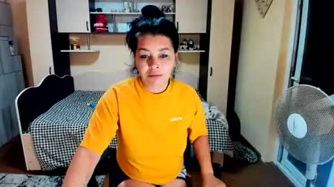 Snapshot of soffy_skye chatting on July 2026 04:28:02 AM Soffy online show from July 2026 04:28:02 AM