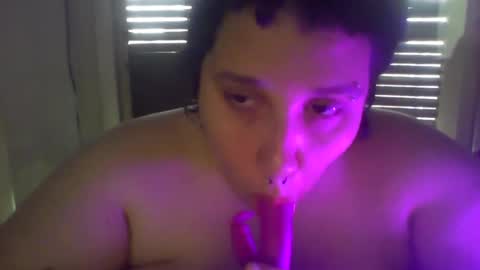 sofi_420 online show from December 2024 08:00:01 PM