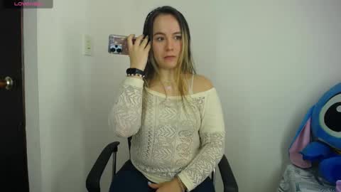  LAURA SOFIA  online show from April 2026 07:51:02 PM