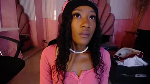 Snapshot of sofi_thomas_ chatting on July 2026 11:13:02 AM Sofia online show from July 2026 11:13:02 AM