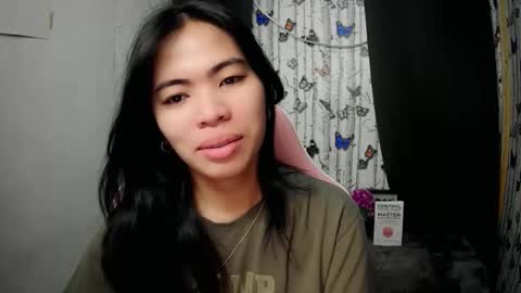 Snapshot of sofia_ava24 chatting on May 2026 04:28:02 AM Chady online show from May 2026 04:28:02 AM