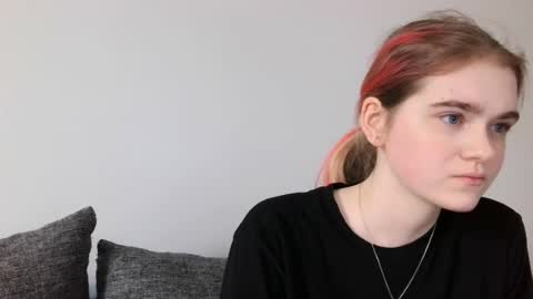 sofia bloomm online show from June 2026 08:36:02 AM