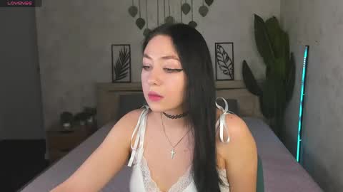 Sofia online show from May 2026 09:37:01 AM